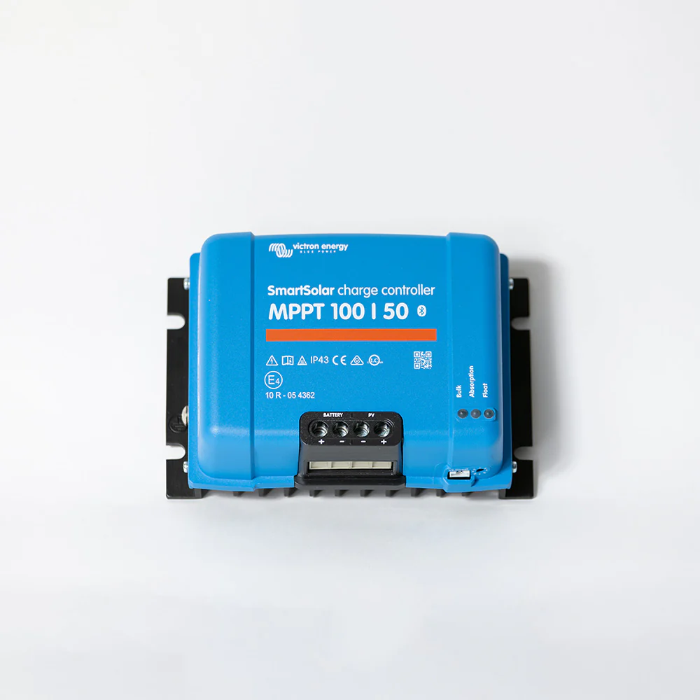 Victron 50A Smartsolar MPPT solar charge controller SCC110050210